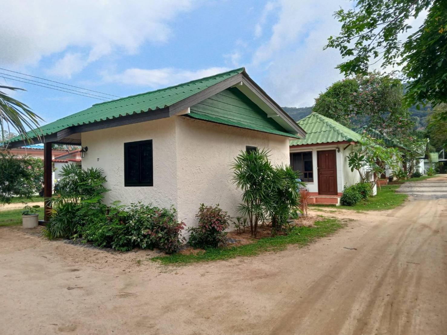 Bangpo Resort Ban Bang Po Buitenkant foto